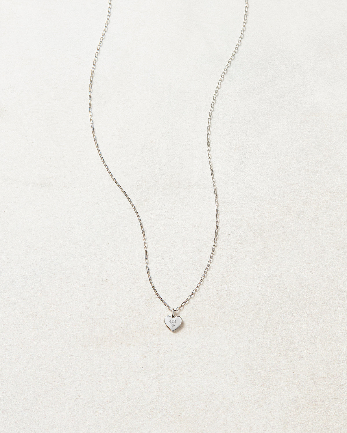 ハートダイヤモンドスキンネックレス