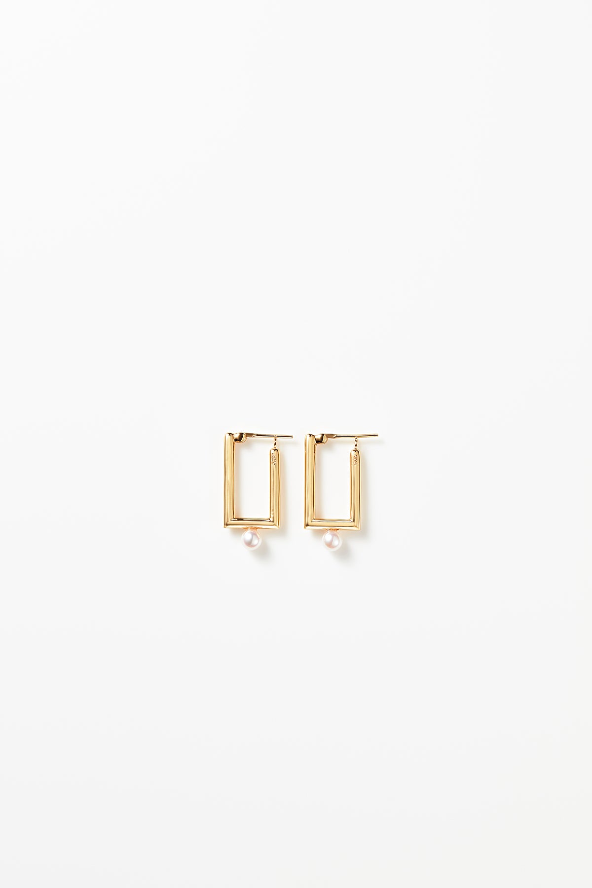 レクタングルパールピアス